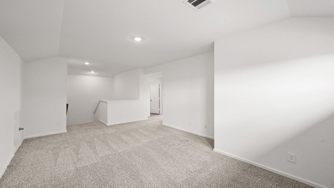 Spacious, unfurnished interior of a new home in Cypress Green, Hockley (Image 26).