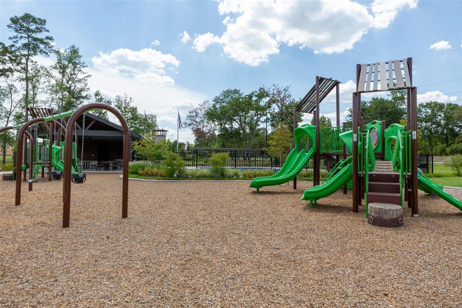 Community amenities in River's Edge, Conroe (Image 32).