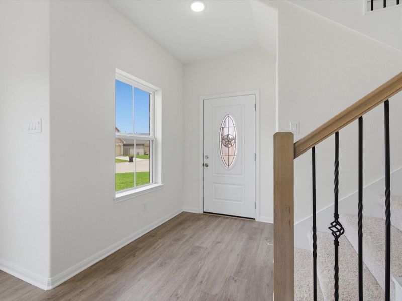 Spacious, unfurnished interior of a new home in , Houston (Image 15).