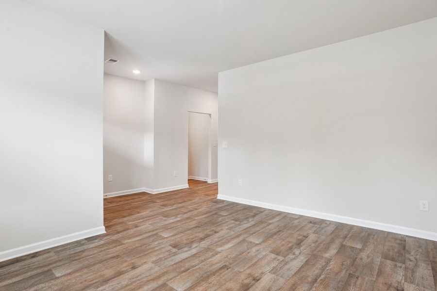 4br New Home in Social Circle, GA.  - Slide 29