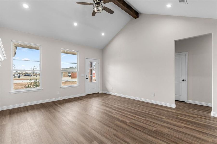 Spacious, unfurnished interior of a new home in , Wichita Falls (Image 30). Spacious, unfurnished interior of a new home in , Wichita Falls (Image 30).
