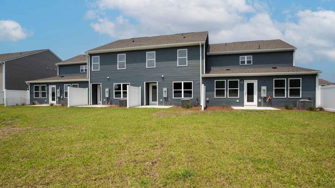 Representative exterior details of a home built from the PEARSON TH by D.R. Horton in The Willows at Blake Farm, Wilmington (Image 4).