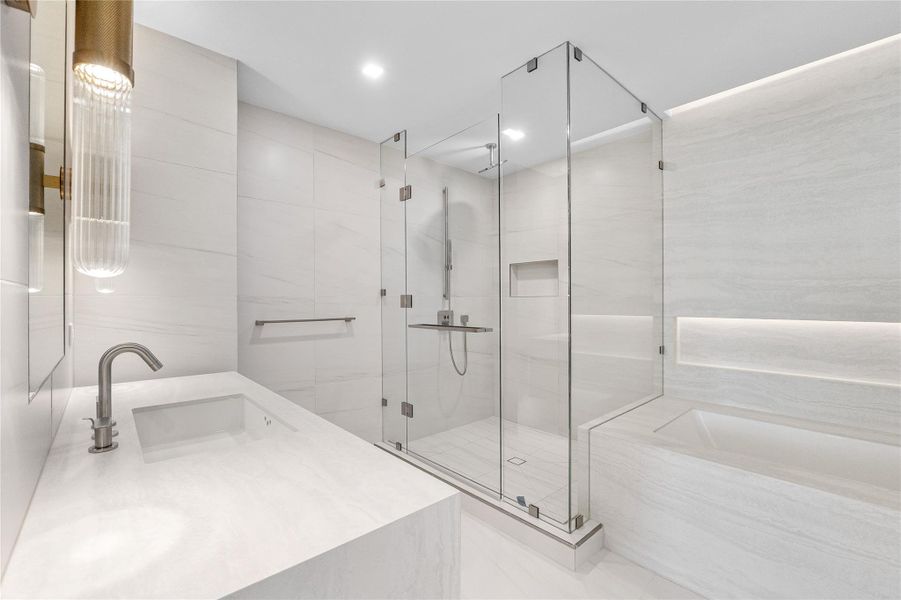 Furnished interior view inside a new home in Casamar, Pompano Beach (Image 10).