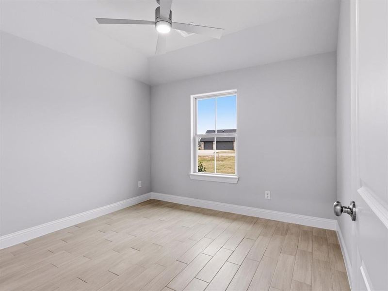 Spacious, unfurnished interior of a new home in , Granbury (Image 22).