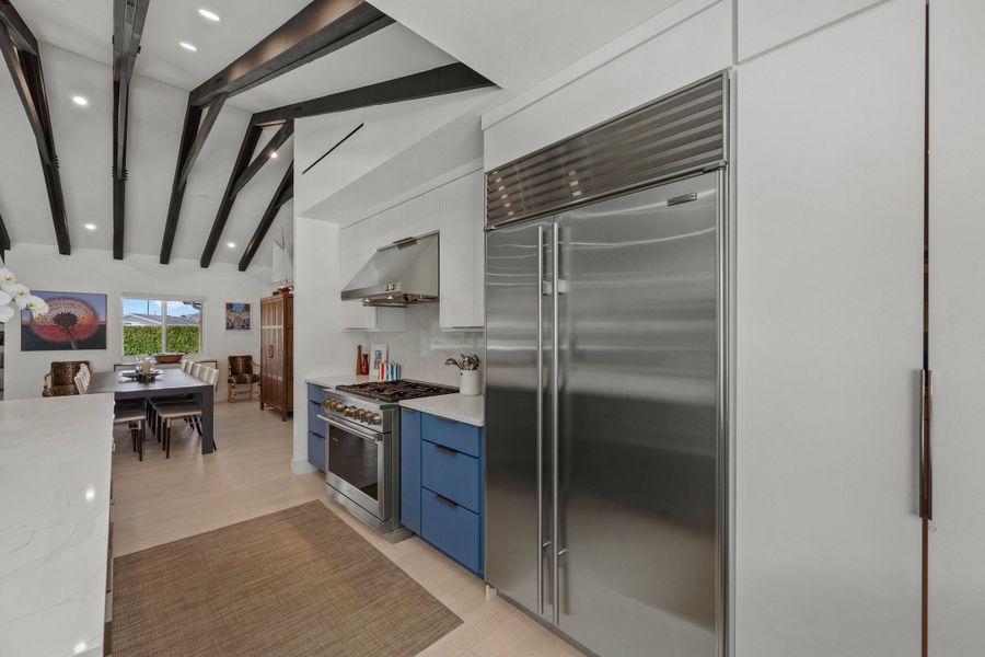 Kitchen 2