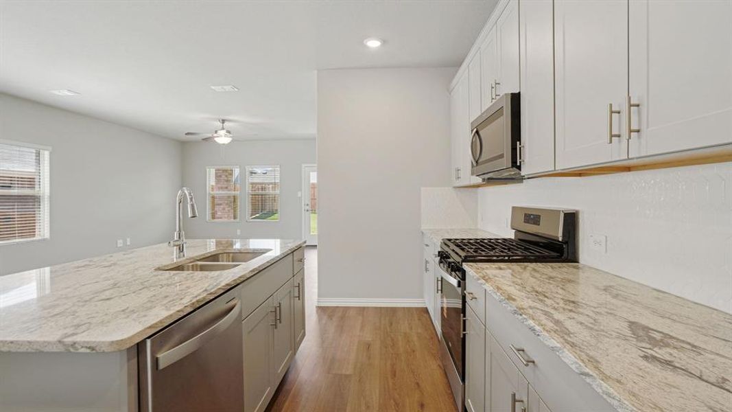 Photo is not of the actual home, but is an inspirational photo of builder’s model home and may depict options, furnishings, and/or decorator features that are not included. Photo is not of the actual home, but is an inspirational photo of builder’s model home and may depict options, furnishings, and/or decorator features that are not included.