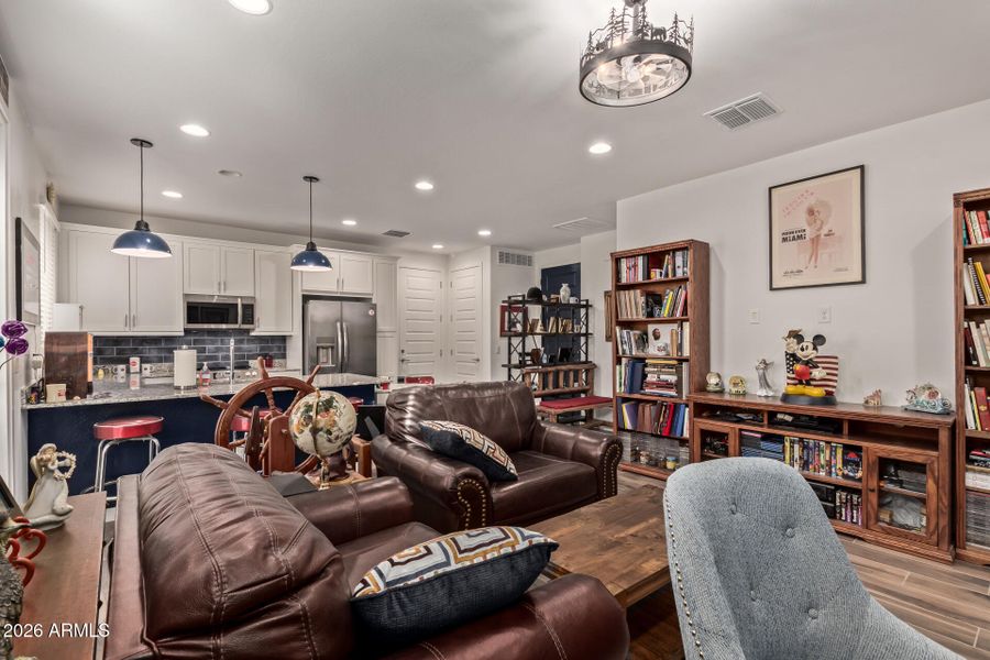 16 - Ranchhand 16 - Ranchhand