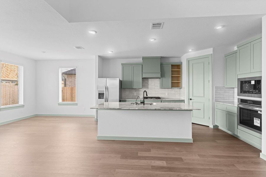 Furnished interior view inside a new home in Westland Ranch 50' Homesites, League City (Image 29).