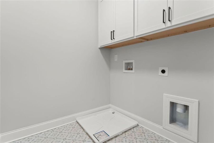 Spacious, unfurnished interior of a new home in , Senoia (Image 23). Spacious, unfurnished interior of a new home in , Senoia (Image 23).