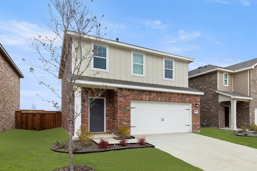 03. 14143 Donohue - Front (3) 03. 14143 Donohue - Front (3)