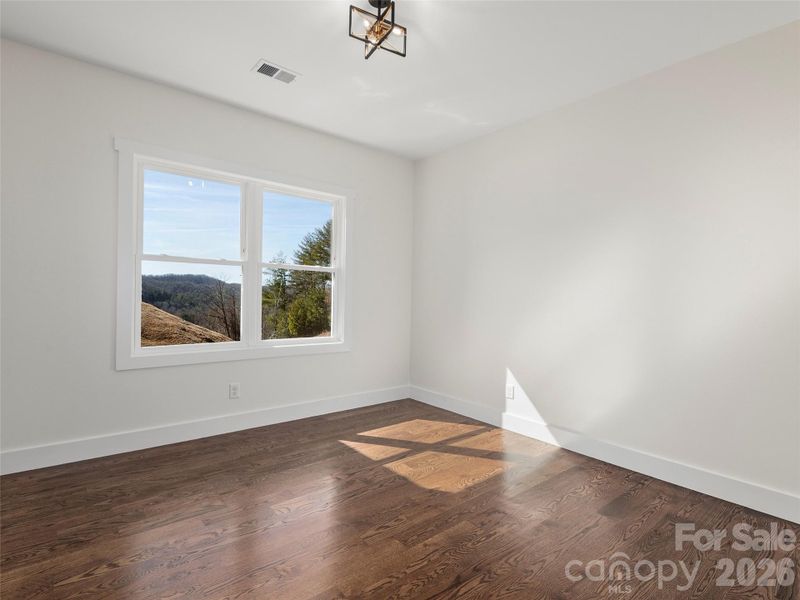 Spacious, unfurnished interior of a new home in , Hendersonville (Image 11).
