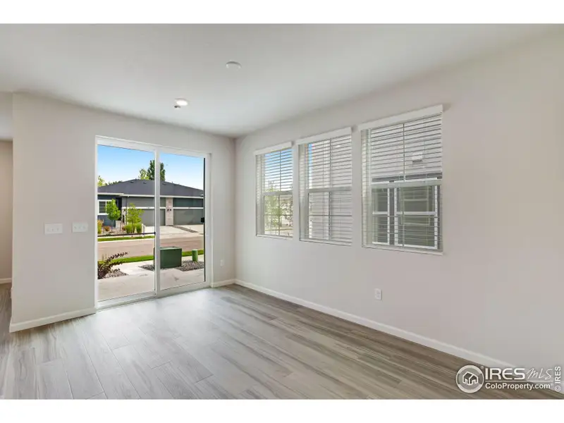 Spacious, unfurnished interior of a new home in Westside Crossing Townhomes, Berthoud (Image 30).