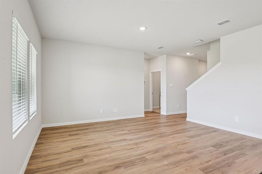 Spacious, unfurnished interior of a new home in River Ridge, Crandall (Image 21).
