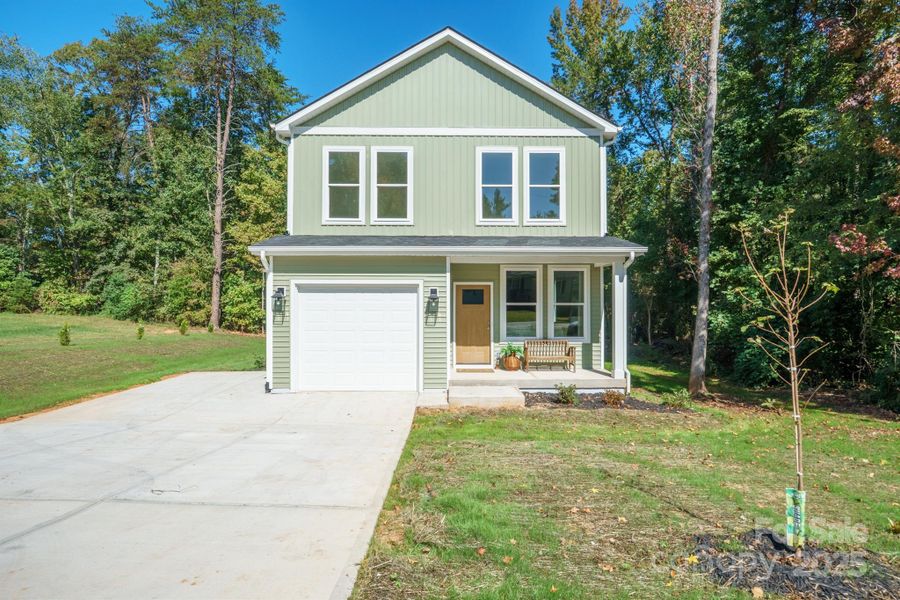 Image 40 of a home in .