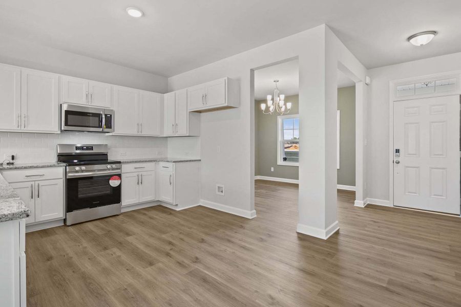 Representative furnished interior of a home built from the Camellia by Caviness & Cates Communities in Bartlett Manor, Youngsville (Image 78).