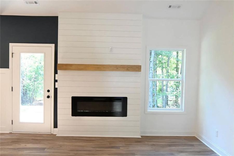 Image 63 of a home in .