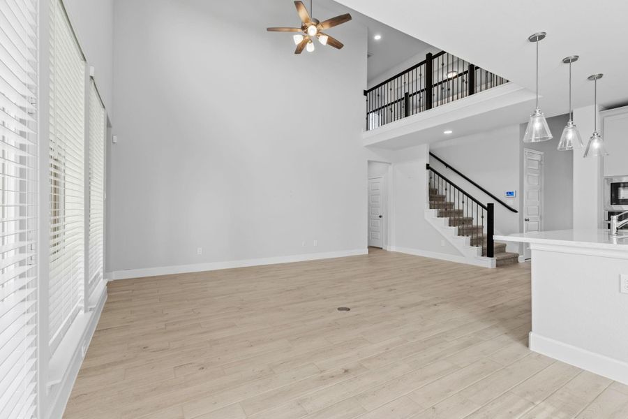 Spacious, unfurnished interior of a new home in Cane Island 50', Katy (Image 29). Spacious, unfurnished interior of a new home in Cane Island 50', Katy (Image 29).