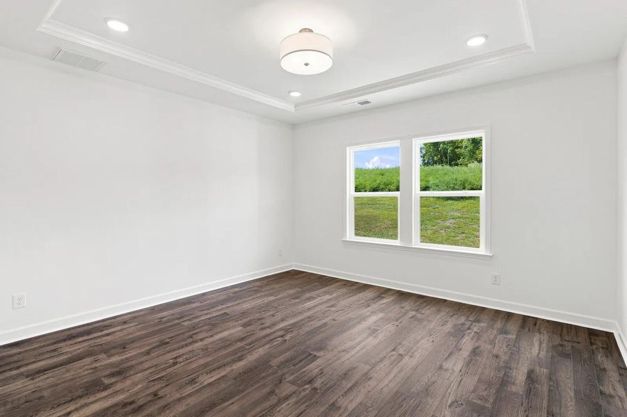 Ashland B Primary suite