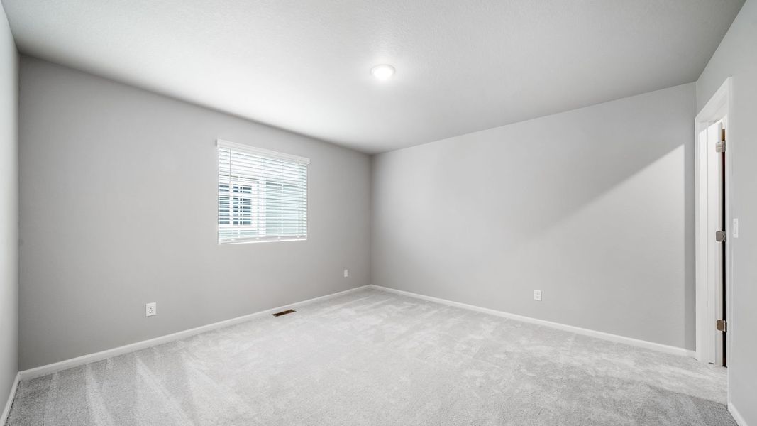 Spacious, unfurnished interior of a new home in Reunion, Commerce City (Image 25). Spacious, unfurnished interior of a new home in Reunion, Commerce City (Image 25).