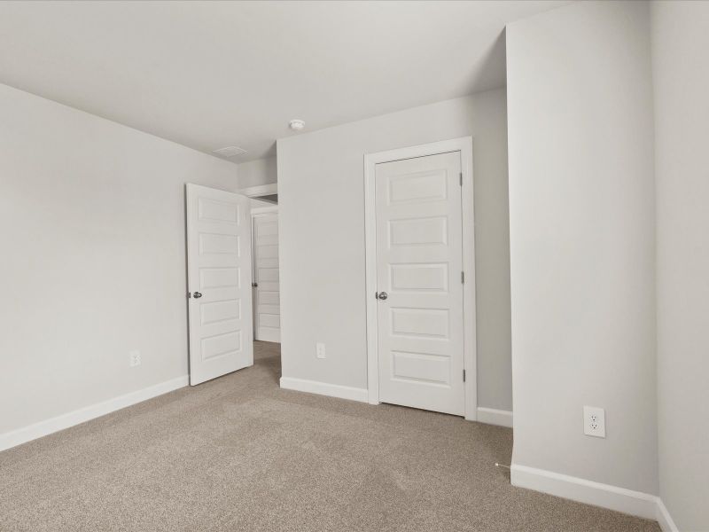 Welcome to the Lennon floorplan at The Farm at Wells Creek - Heritage Collection.