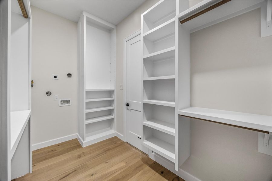 Image 40 of a home in .