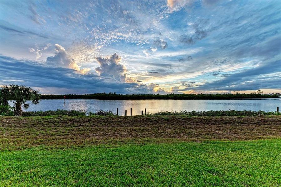 Natural landscape and outdoor views near in Port Charlotte (Image 53). Natural landscape and outdoor views near in Port Charlotte (Image 53).