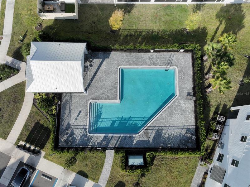 Community amenities in Brentwood Landing, Oviedo (Image 22).