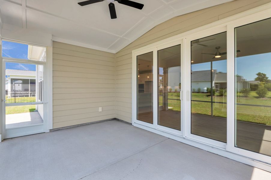 Representative exterior details of a home built from the The Whitley by RobuckHomes in Windwater, Hampstead (Image 48).