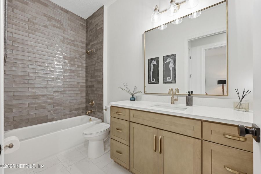 Furnished interior view inside a new home in , Ponte Vedra (Image 6).