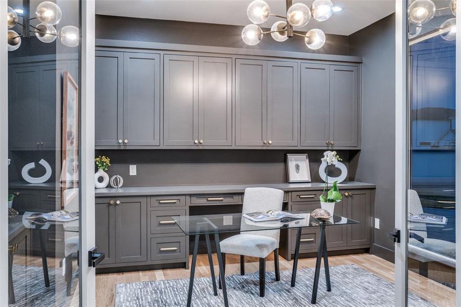 Furnished interior view inside a new home in , Dallas (Image 6). Furnished interior view inside a new home in , Dallas (Image 6).