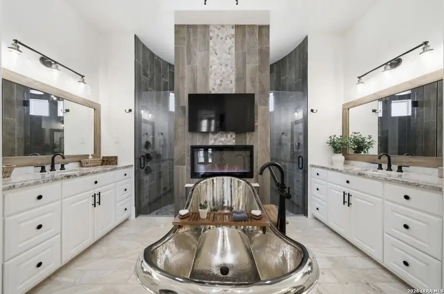 Furnished interior view inside a new home in , New Braunfels (Image 5).