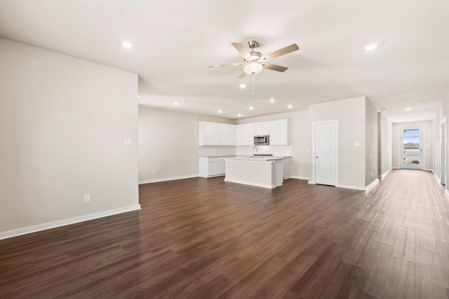 Spacious, unfurnished interior of a new home in Windrose Green, Angleton (Image 16).