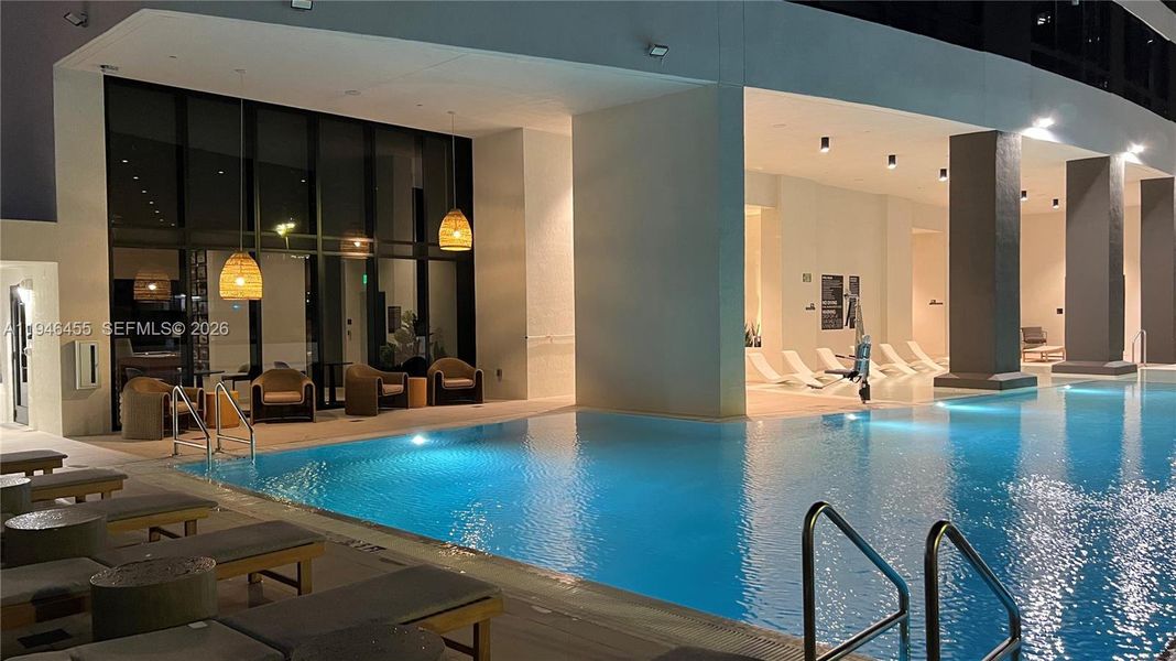 Community amenities in , Miami (Image 50).