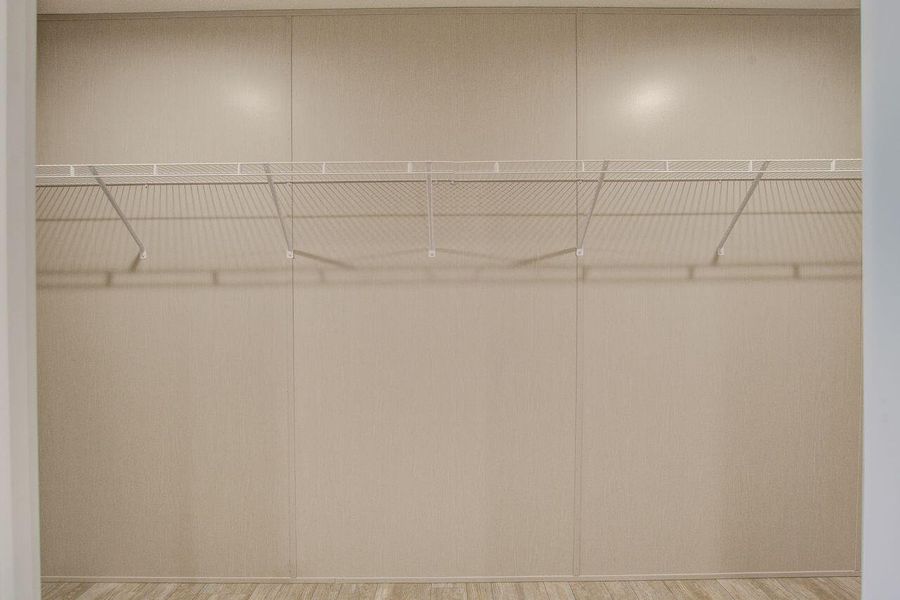 Spacious, unfurnished interior of a new home in , Walterboro (Image 15).