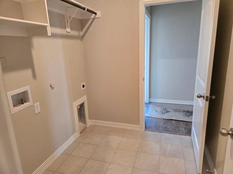 Spacious, unfurnished interior of a new home in Hillview Addition, Decatur (Image 5).