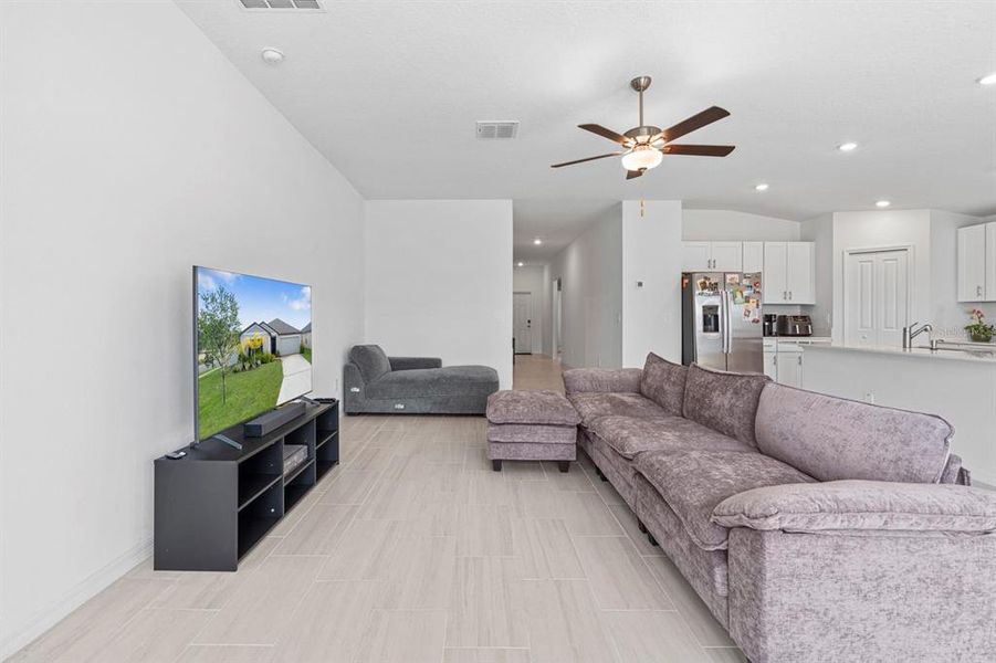Furnished interior view inside a new home in North Park Isle: The Estates II, Plant City (Image 12). Furnished interior view inside a new home in North Park Isle: The Estates II, Plant City (Image 12).