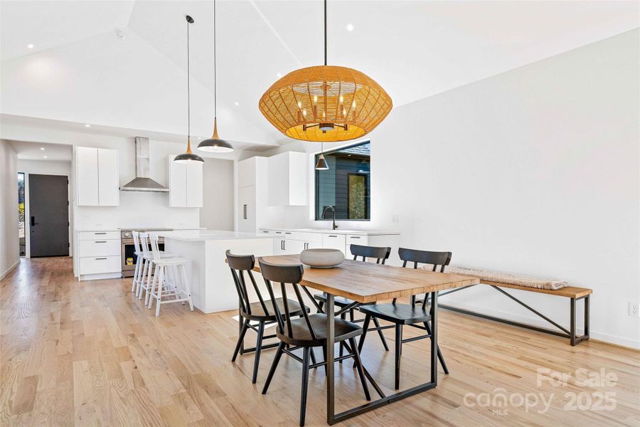 Image 42 of a home in .