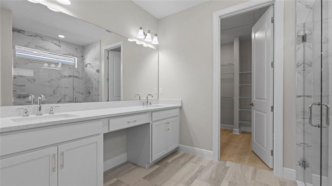 Furnished interior view inside a new home in Cresswind Lakewood Ranch, Lakewood Ranch (Image 9).