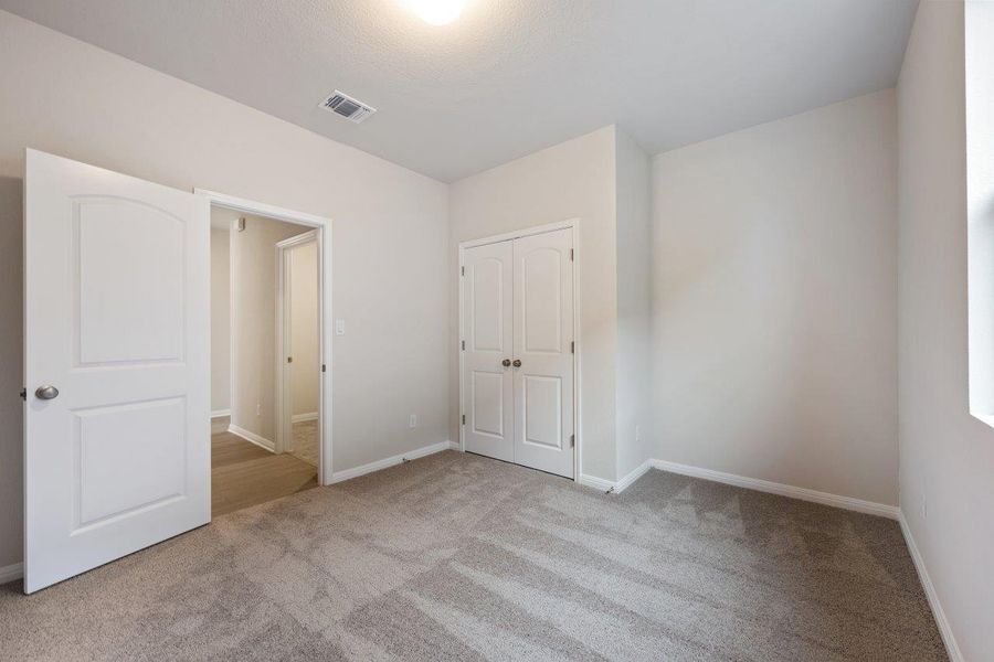 Representative images and renderings are for illustrative purposes. Actual structural options and design finishes of home may vary. Representative images and renderings are for illustrative purposes. Actual structural options and design finishes of home may vary.
