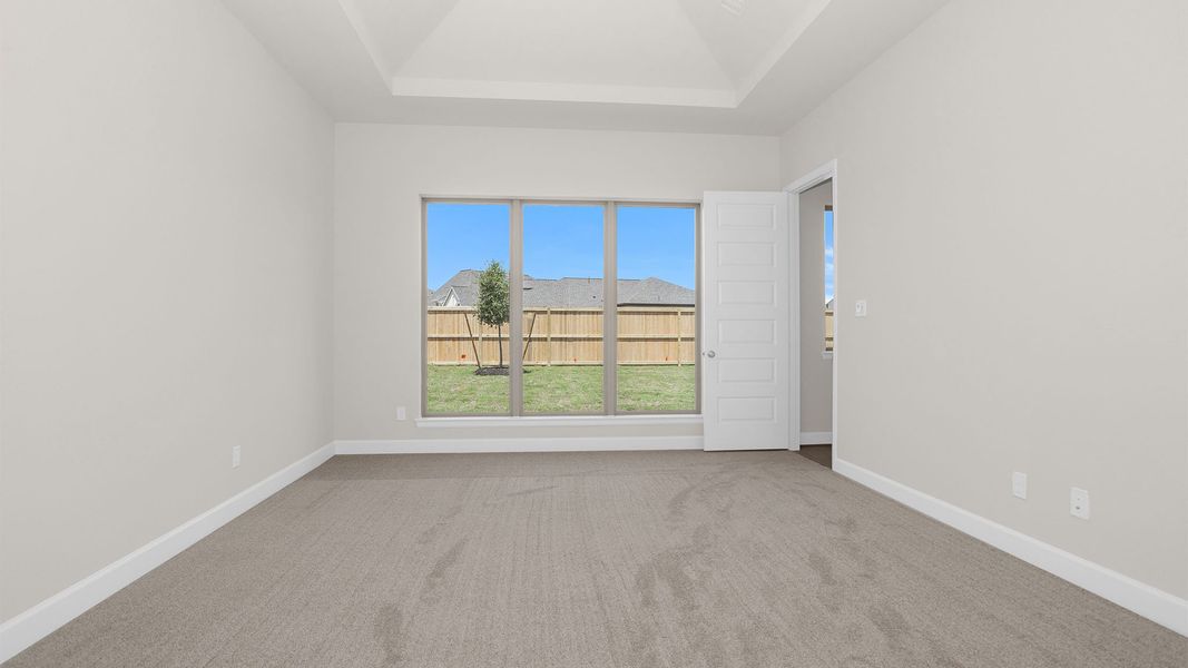 Spacious, unfurnished interior of a new home in Meridiana, Manvel (Image 19). Spacious, unfurnished interior of a new home in Meridiana, Manvel (Image 19).