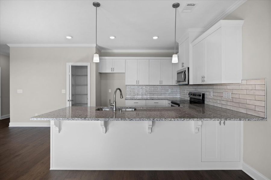 Furnished interior view inside a new home in Windsor, North Augusta (Image 7).
