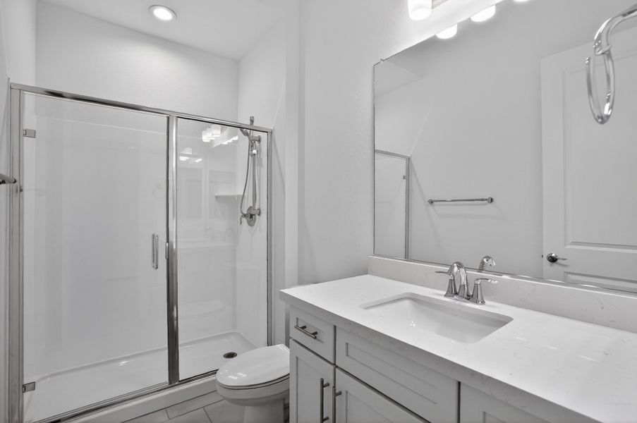 Furnished interior view inside a new home in Stonehaven, Glendale (Image 19).