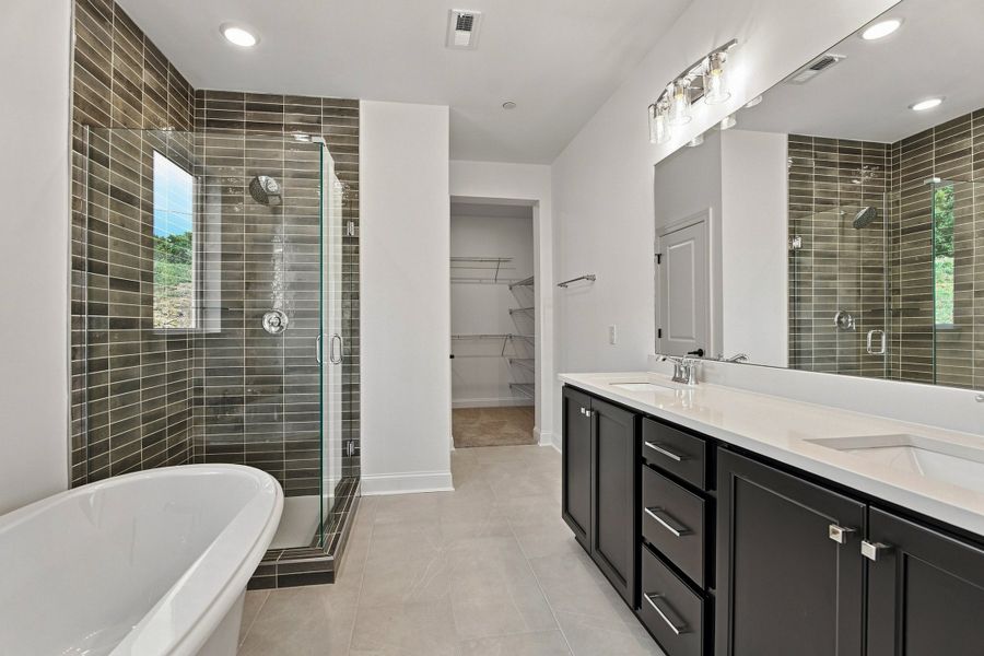Owner's Bath Owner's Bath