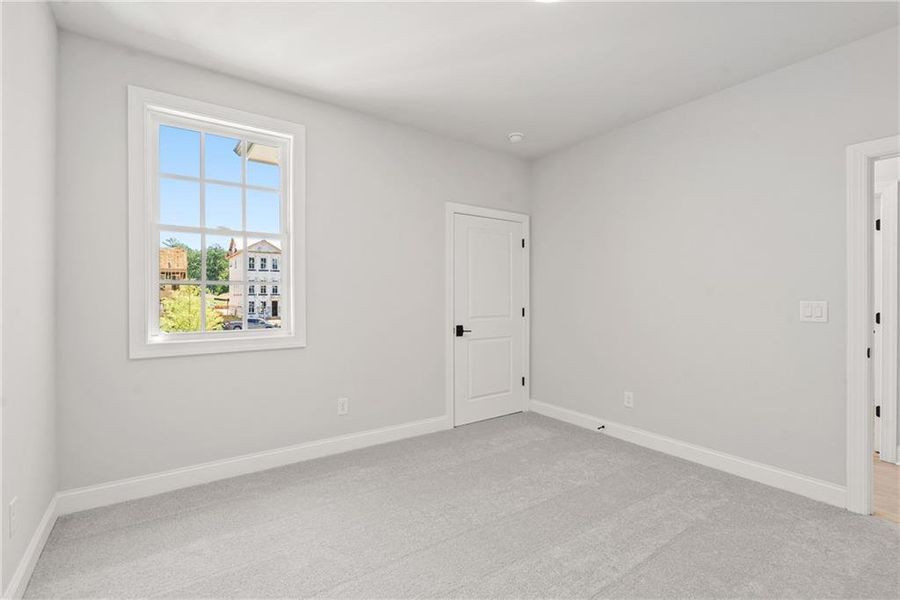 Spacious, unfurnished interior of a new home in Waterside Townhomes, Peachtree Corners (Image 23).