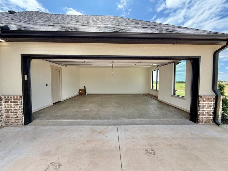 Image 35 of a home in .