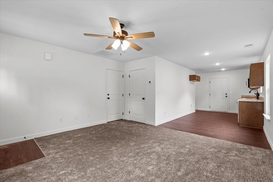 Representative unfurnished interior of a home built from the Kline by Enchanted Homes in Gentry Place, Spartanburg (Image 9).