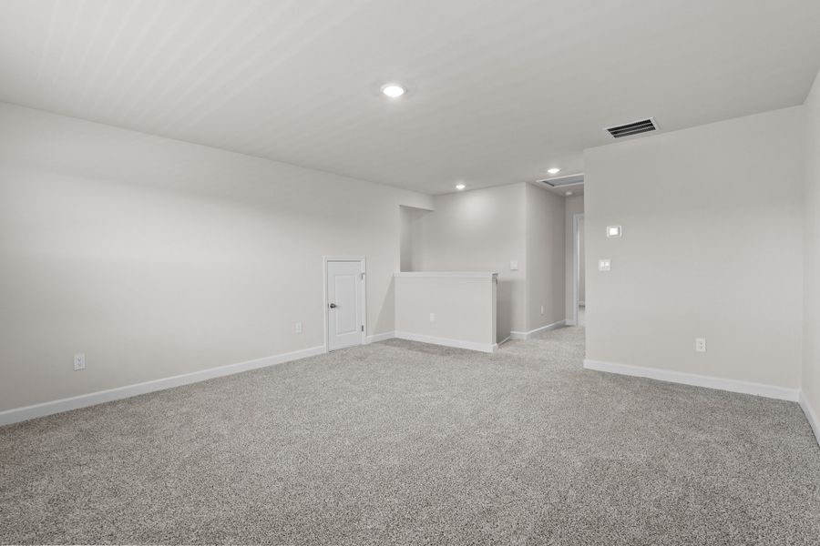 Spacious, unfurnished interior of a new home in Waterside - Coastline Series, Longs (Image 31). Spacious, unfurnished interior of a new home in Waterside - Coastline Series, Longs (Image 31).