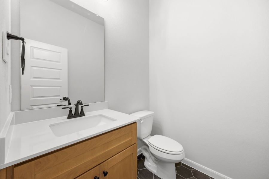 Representative furnished interior of a home built from the Finley by Cambridge Homes in Ribbonwood, Aubrey (Image 9).
