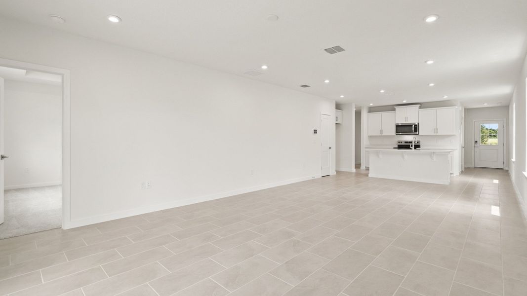 Representative furnished interior of a home built from the Flagler by DRB Homes in Grasslands West, Lakeland (Image 23).