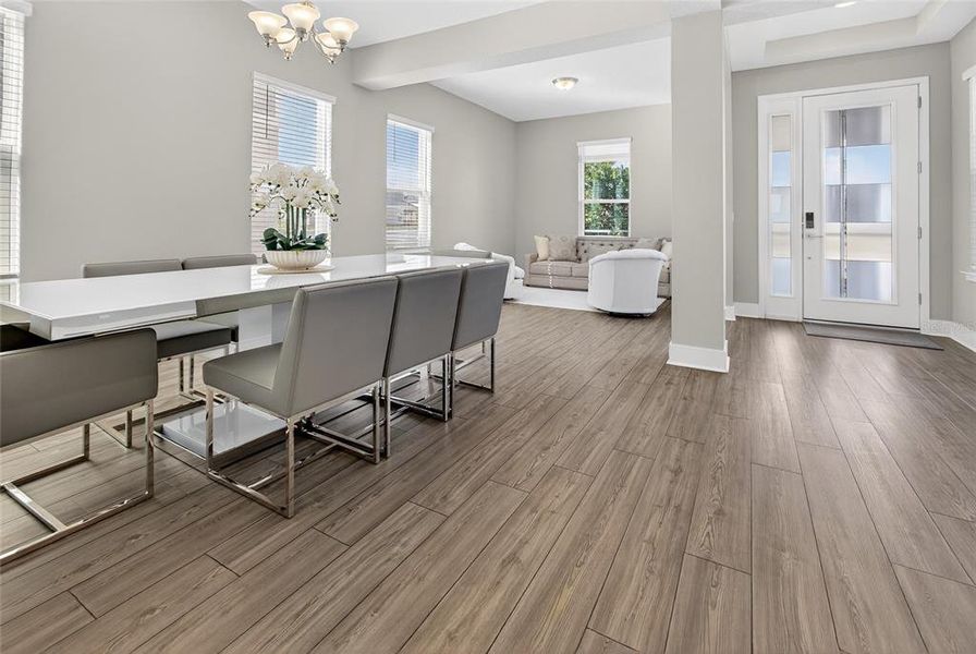 Furnished interior view inside a new home in , Winter Garden (Image 4).